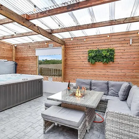 Glenside 'sleeping 4 Guests' Villa Buncrana