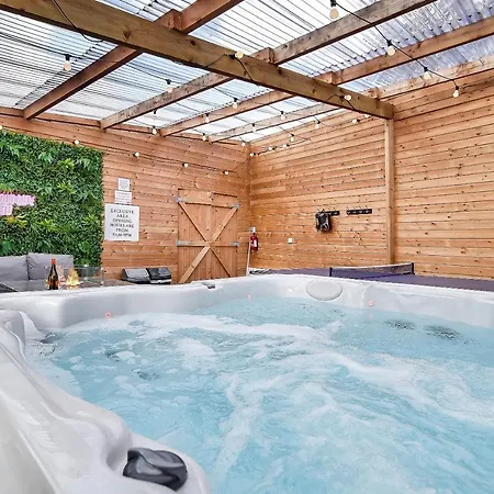 Villa Glenside 'sleeping 4 Guests' *