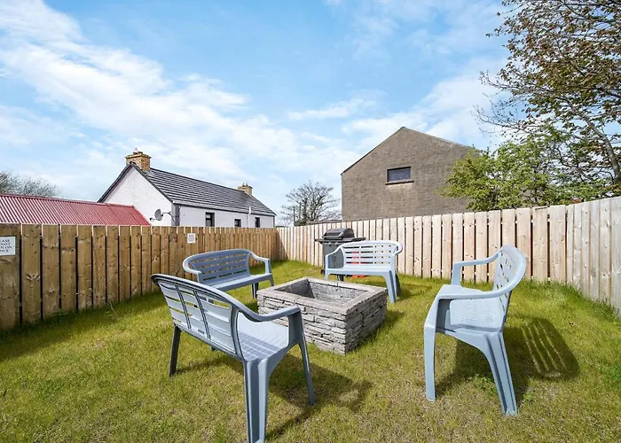 Glenside 'sleeping 4 Guests' Villa